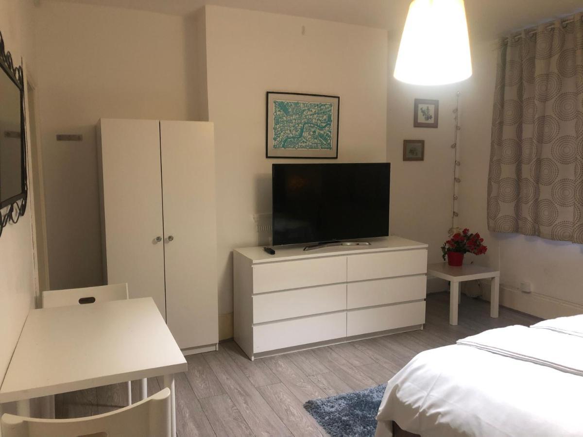 ホテルOyo 94 Bricklane Studio Flats ロンドン エクステリア 写真
