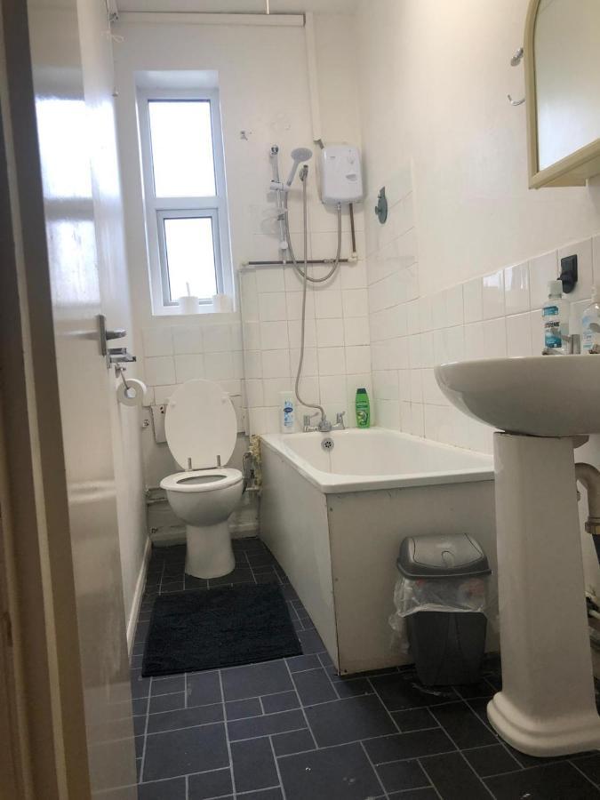 ホテルOyo 94 Bricklane Studio Flats ロンドン エクステリア 写真
